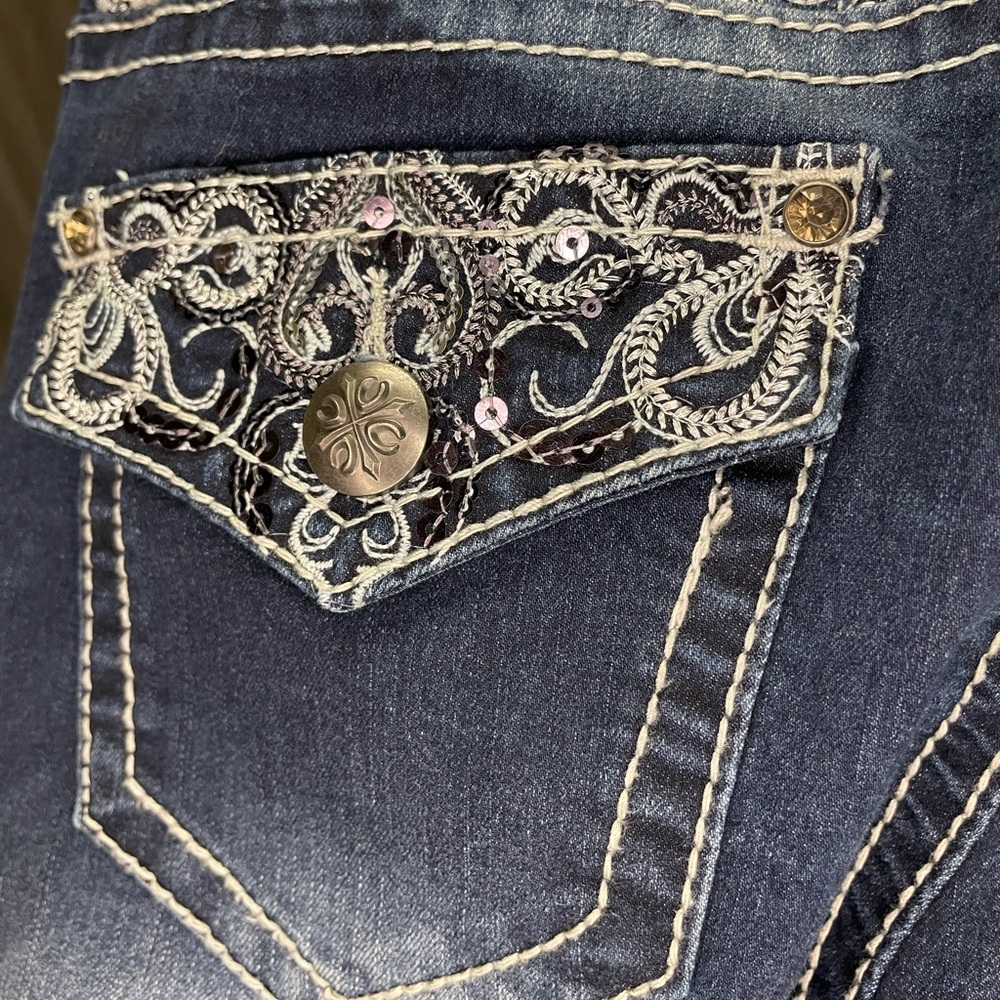 Soundgirl Vintage Y2K Dark Blue Boot Cut Jeans with Embroidered Sequin Pockets - Picture 8 of 13